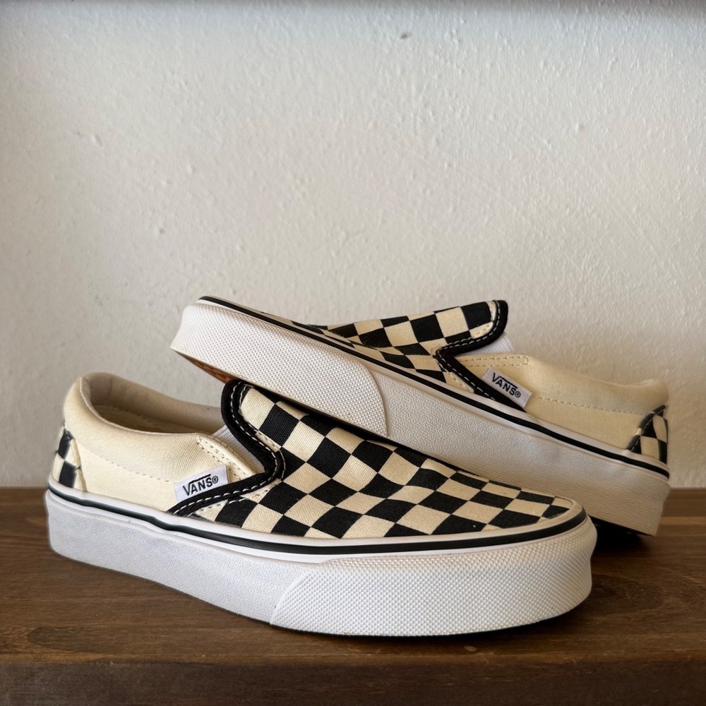 Vans Classic Checkerboard Slip-On Platform Sneakers Womens Size 5 Black White